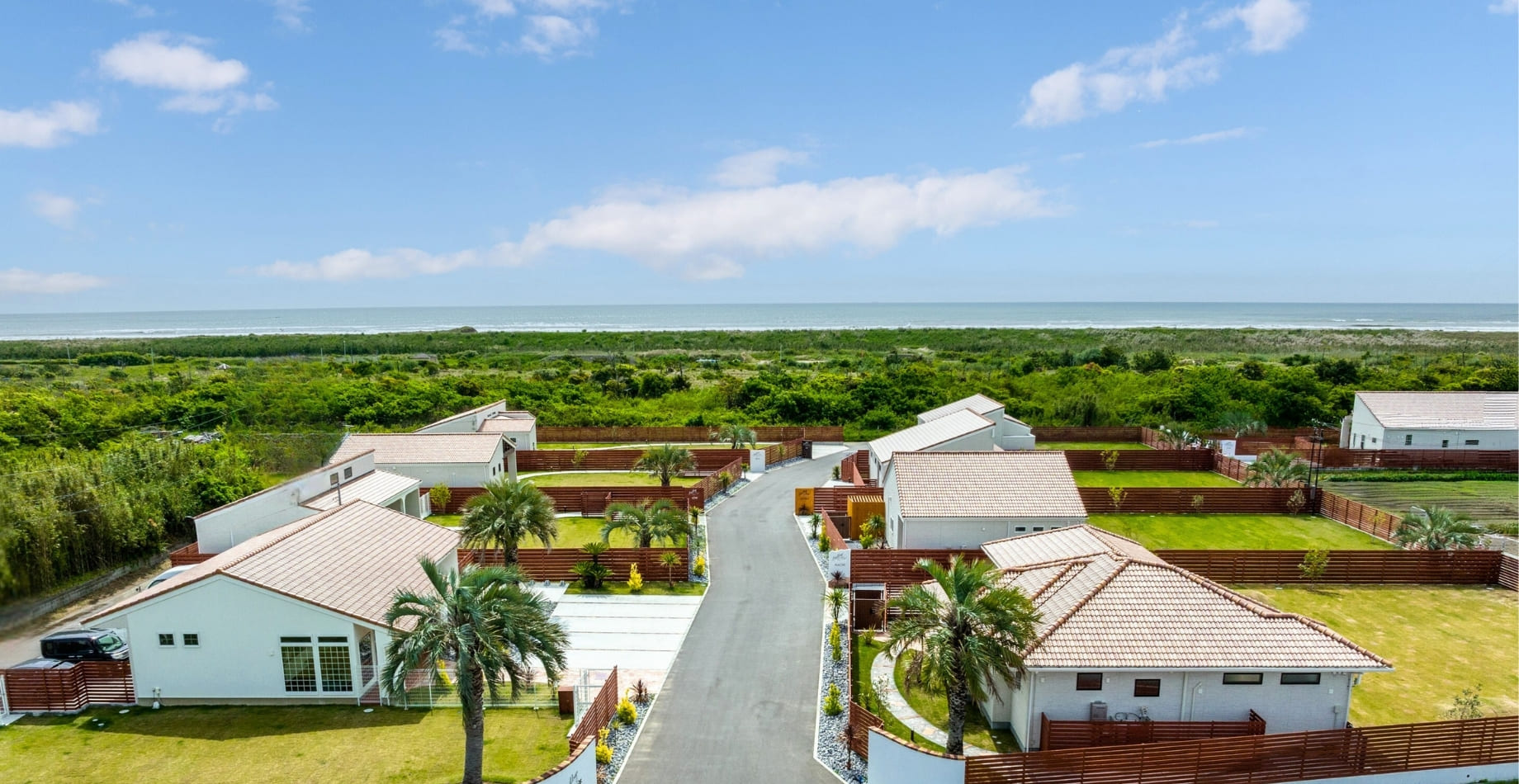 九⼗九⾥海岸の最端、愛⽝とかけがえのない時間を過ごすリゾート